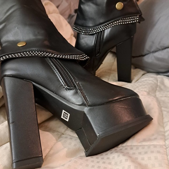 FABULOUS Convertible Boots snap on shin chaps to make Kneehigh - Picture 9 of 9